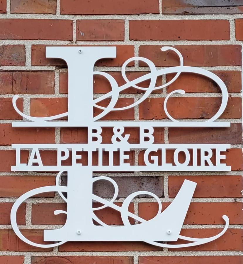 La Petite Gloire Bed & Breakfast Pogum Екстериор снимка
