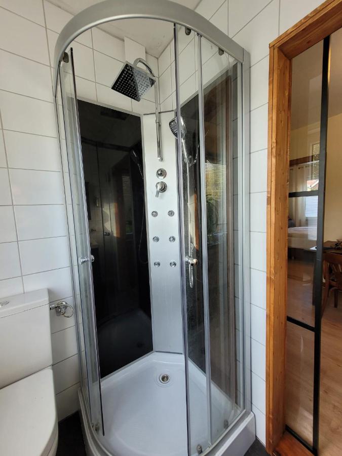 La Petite Gloire Bed & Breakfast Pogum Екстериор снимка