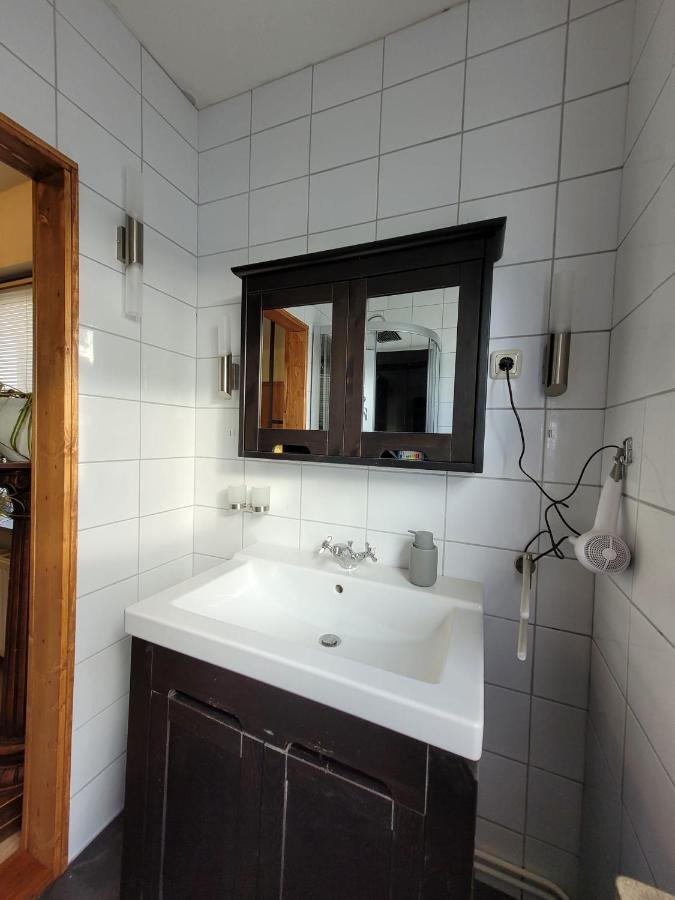 La Petite Gloire Bed & Breakfast Pogum Екстериор снимка