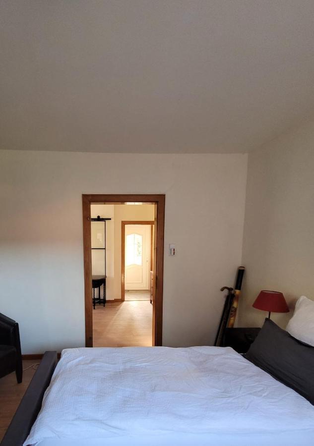 La Petite Gloire Bed & Breakfast Pogum Екстериор снимка